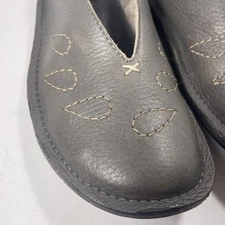 Klogs Zen Komfort 7.5M Wasabi Gray Leather Slip On Loafer Comfort Clogs 20130701