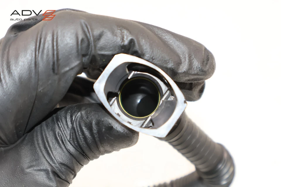 2005 - 2025 NISSAN FRONTIER FUEL EMISSION SYSTEM VENT HOSE TUBE PIPE OEM - Image 4 of 4