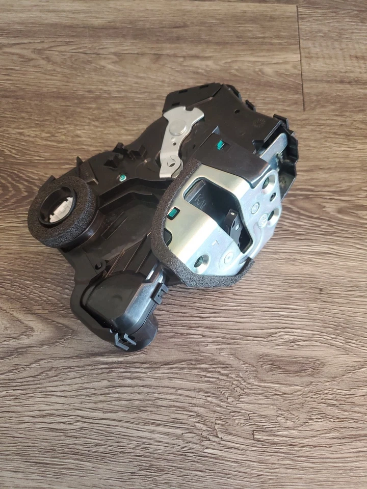 电动门锁执行器左前 LH 司机侧适用于丰田凯美瑞 2007 - 2015 — 第 3/4 张图片