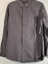 Uniqlo gray button-up shirt with subtle checkered pattern, size L