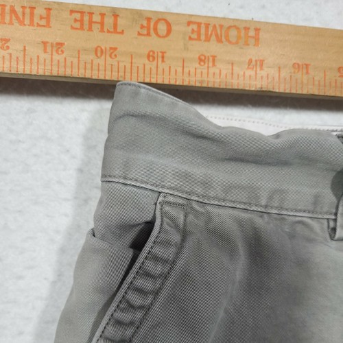 Jos A Bank Cargo Shorts Men's 42 measures 40 Gray Camping Hiking Outdoors - Picture 7 of 11