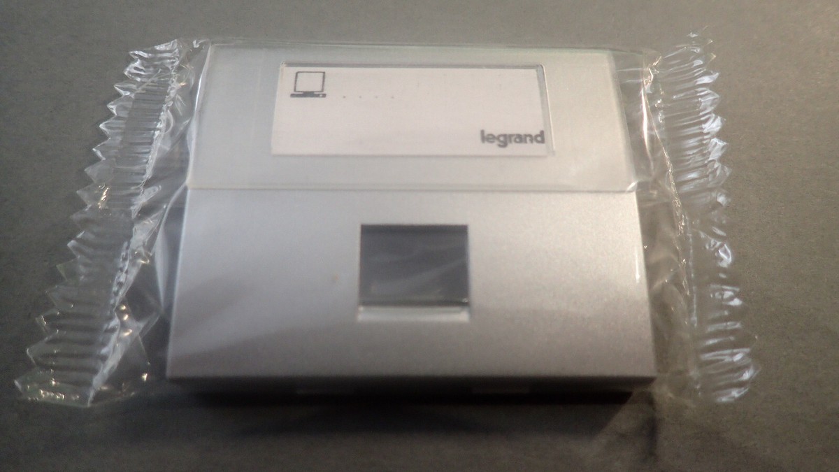SAGANE LEGRAND ALUMIDE 87783 ou 877 83 - Doigt Prise Internet et RJ45 A