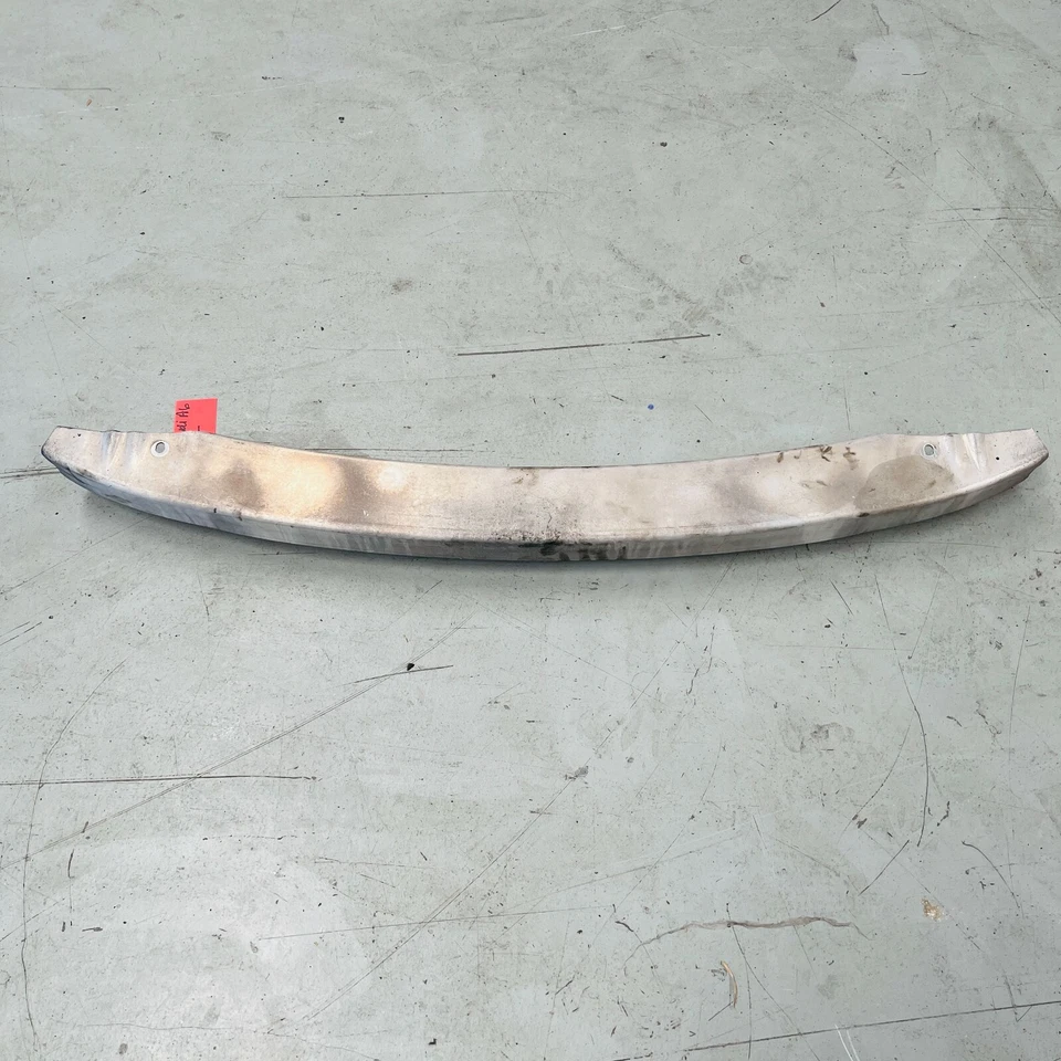 05-11 Barra de refuerzo de parachoques trasero Audi A6 Quattro choque impacto OEM Foto 2 de 4