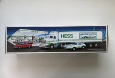 RARE VINTAGE 1992 Hess Toy Truck 18 Wheeler & Racer NEW In Original Box