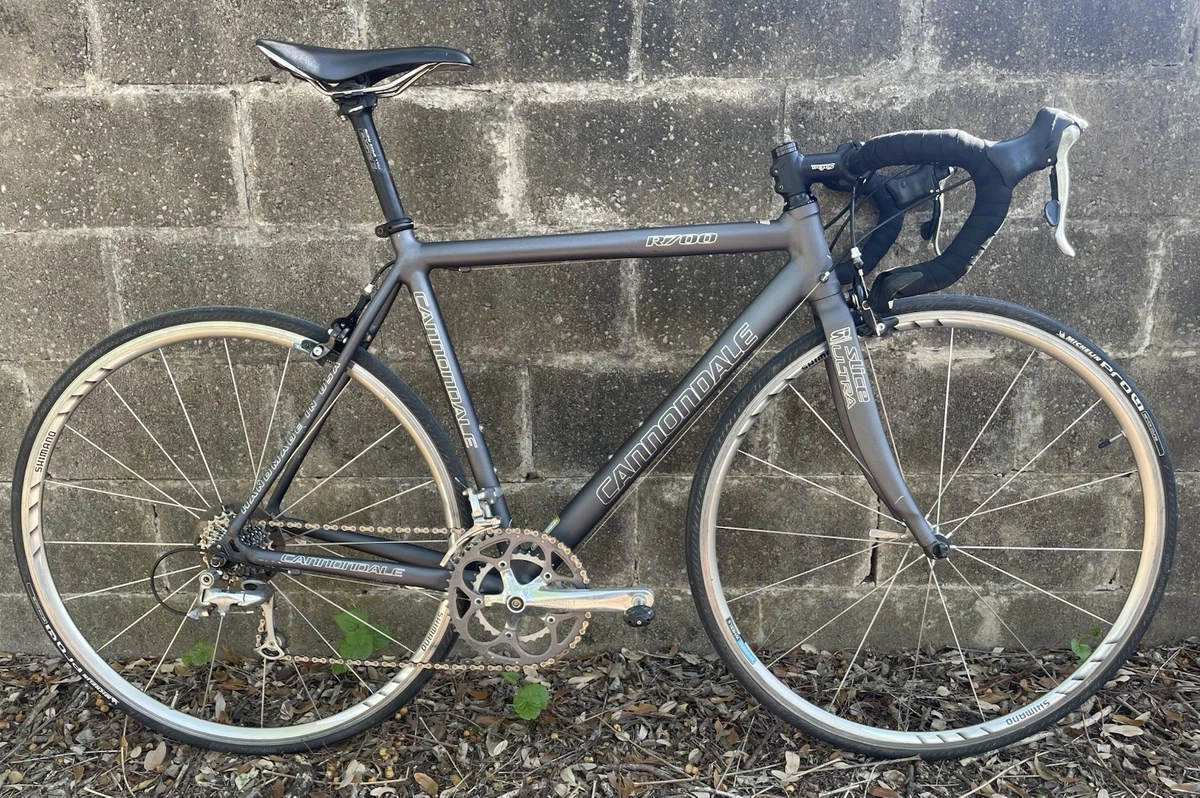 Cannondale R700/52cm/Shimano 105/Slice Carbon Fork/made In USA-VGC
