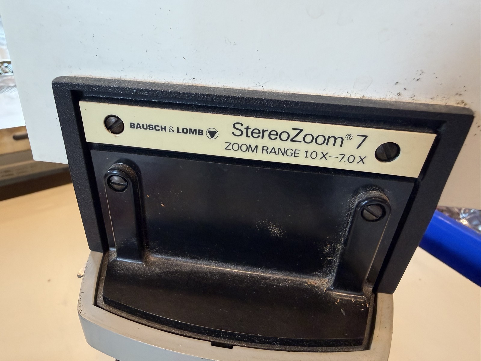 Bausch & Lomb StereoZoom 7 Microscope 1x-7x w/ Stand & 3 Pairs Eyepieces AS-IS