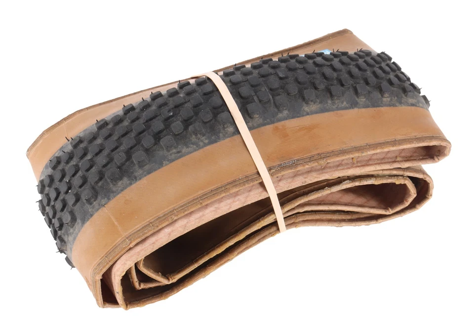 Neumático de bicicleta de grava sin cámara Rene Herse Oracle Ridge Endurance 700 x 48c bronceado oscuro Foto 2 de 3