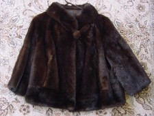 Vintage Mink Short 24" Brown Round Button Closure Stand Up Collar Size Sml/Med