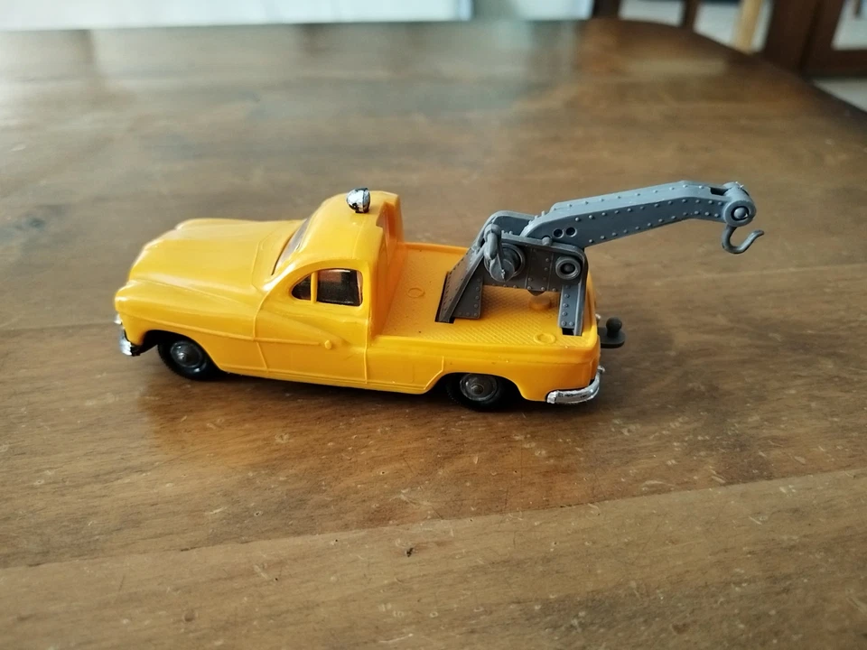 JOUET ANCIEN NOREV FORD VEDETTE DEPANNEUSE N°34 - Photo 4/4