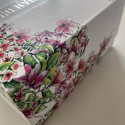 Dior バラモチーフ 角皿 オリジナルボックス付き DIOR Floral Blooming Boudoir Gift Box With Silver Logo