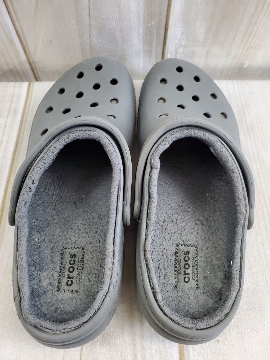 Crocs Dual Comfort Clogs men\'s 13 gray furry lining Crocs Clogs Dual Comfort Fur Lined Clogs Black Unisex Men main image 3