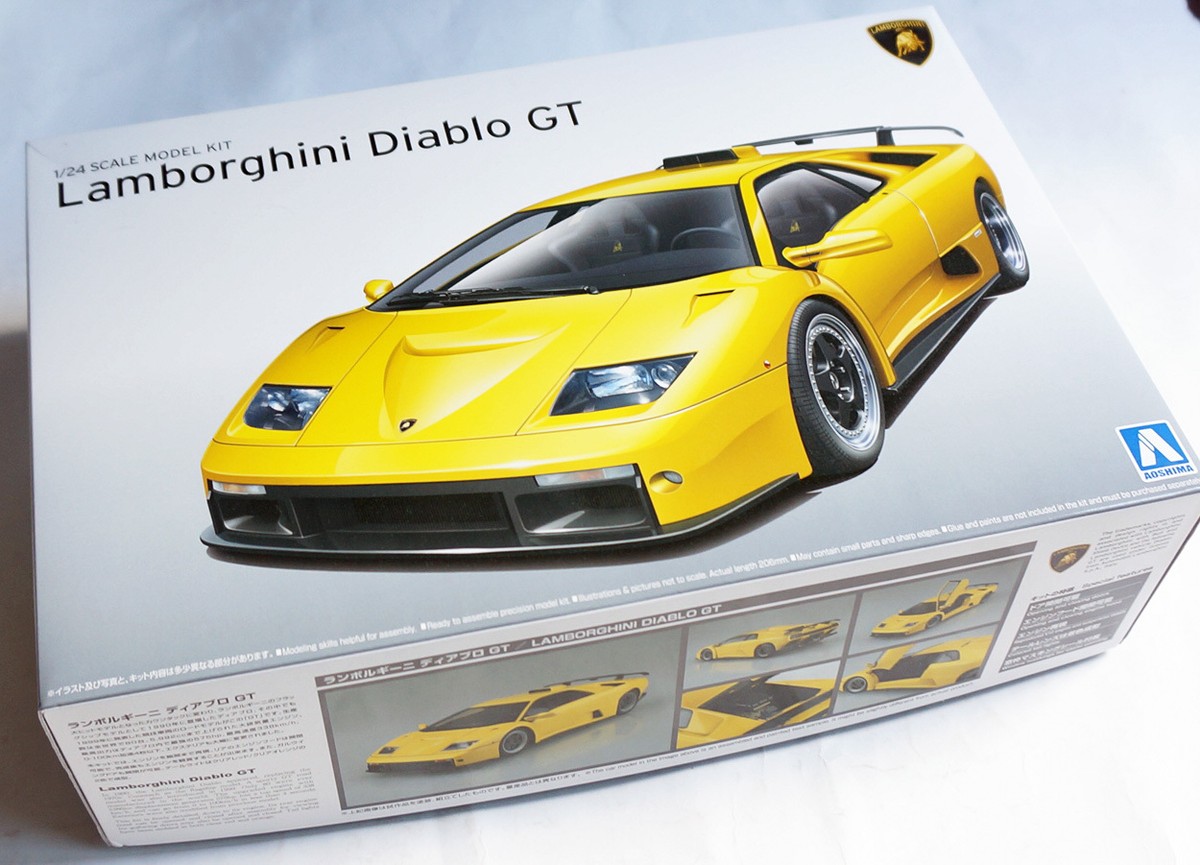 Lamborghini Diablo イエロー ミニカー 楽天市場】ミニカー 1/18 ランボルギーニ ディアブロ SV-R