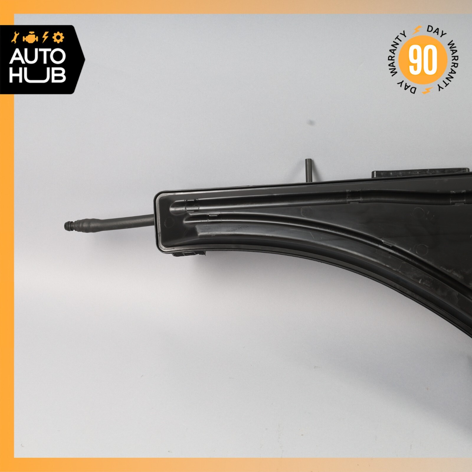 14-22 Maserati Ghibli Headlight Windshield Washer Bottle Tank 670001648 OEM 51k