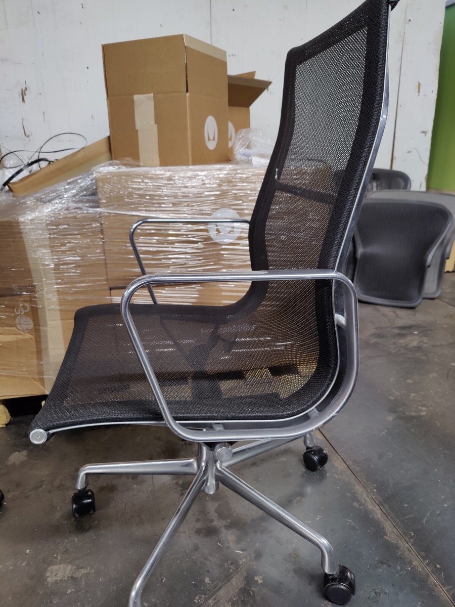2005 Eames Herman Miller High Executive Aluminum Group Desk Chair