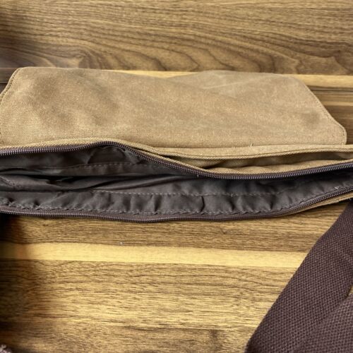 Greg Norman Refined Traveler Waxed Canvas Crossbody Messenger Bag Brown - Picture 4 of 6
