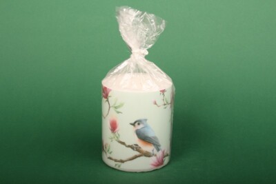 IHR Kerze ''Spring Melody'' light blue Windlicht Frühling Tischdeko Geschenk