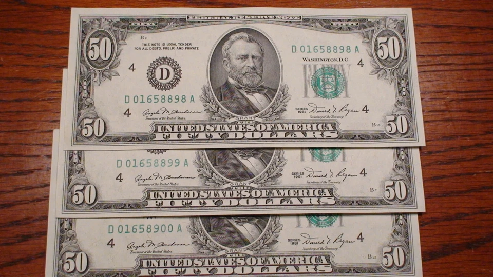 THREE CONSECUTIVE 1981 FIFTY DOLLAR CLEVELAND CHOICE UNC NOTES $50.00 BILLS! - Image 3 of 4