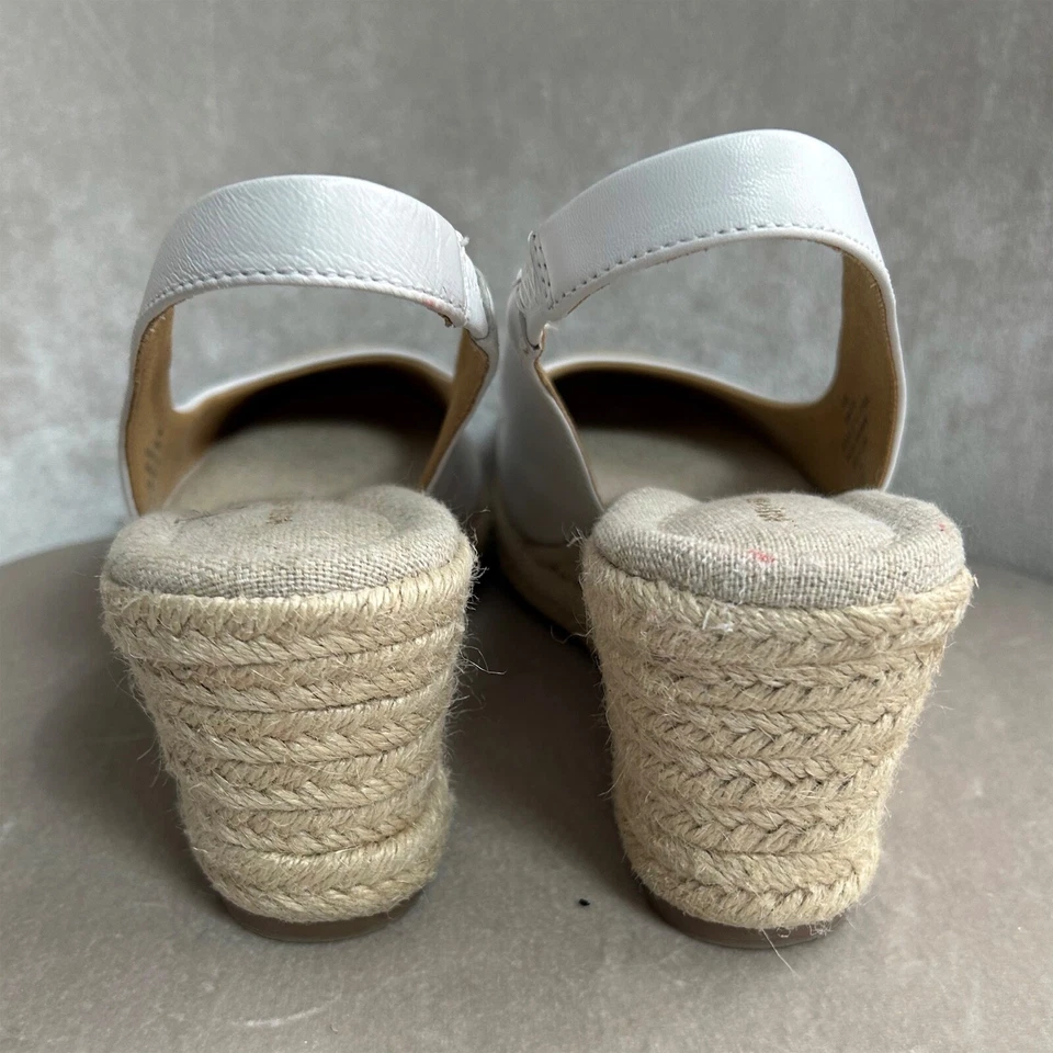 Easy Spirit Margie Plataforma Wedge Slingbacks, Couro e Lona, Creme/Cáqui, 6.5 - Imagem 4 de 4