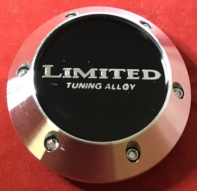 ONE USED Limited L-475A Chrome Wheel Rim Wheels Chrome Center Cap CAP 8611