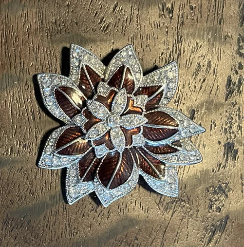 MONET Рождественская Булавка со СТРАЗАМИ Пуантсетта Цветочная Брошь Поместье БИЖУТЕРИЯ - Изображение 4 из 4