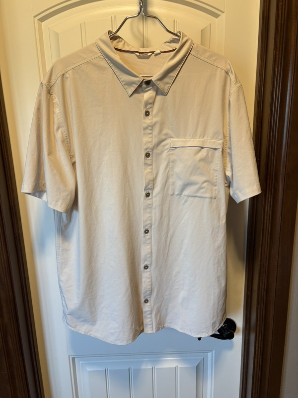 COTOPAXI Shirt Mens XL Light Beige Cambio Short Sleeve Performance Button Up