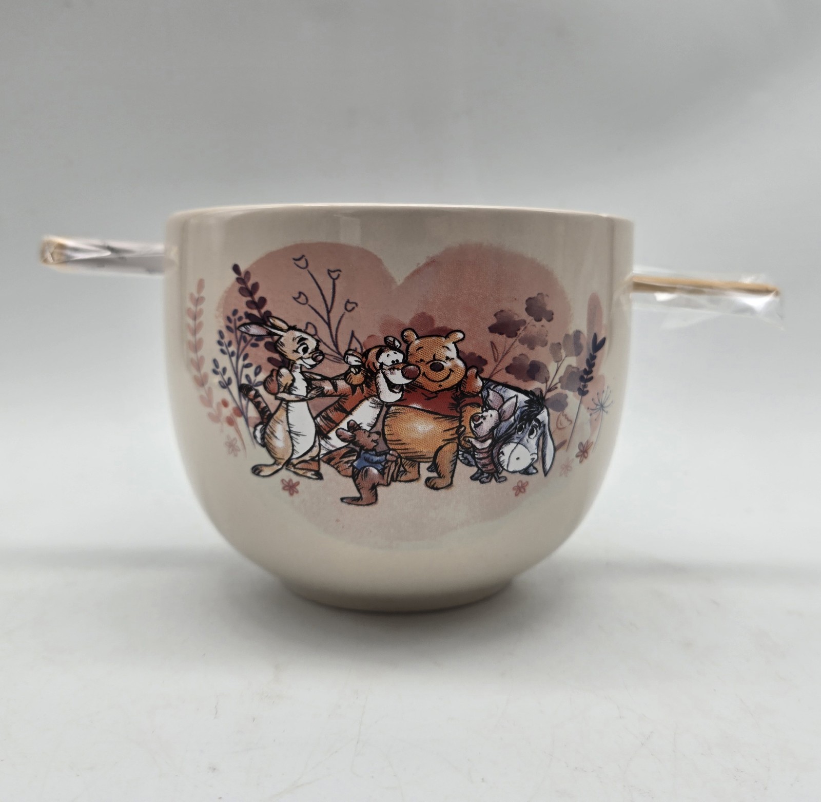 Disney Winnie the Pooh 20 oz Ceramic Ramen Bowl with Bamboo Chopsticks 