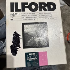 Ilford Multigrade IV RC Deluxe Paper 8 x 10" 67 Sheets - BOX WEAR