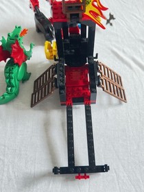 (L-2) Lego System 6056 Dragon Nights Dragon Wagon with Instructions