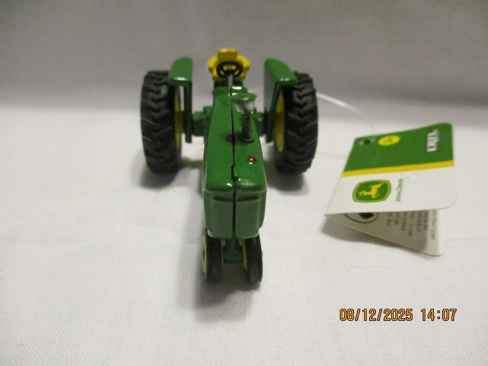 2018 ERTL 2-1/4" DIE-CAST JOHN DEERE 4020 DIESEL FARM TRACTOR-NEW  WITH TAGS - Image 4 of 4