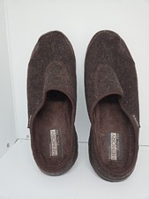 Skecher&#39;s Chocolate Brown Go Walk Shoes Size 10, Memory Foam Form Fit Unisex