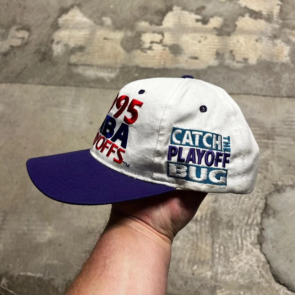 VINTAGE 90s CHARLOTTE HORNETS NBA PLAYOFFS STARTER HAT - Imagem 3 de 4