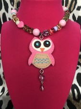 Tarina Tarantino Bambino Kids Vintage Pink Felt Owl Rainbow Lucite Necklace RARE