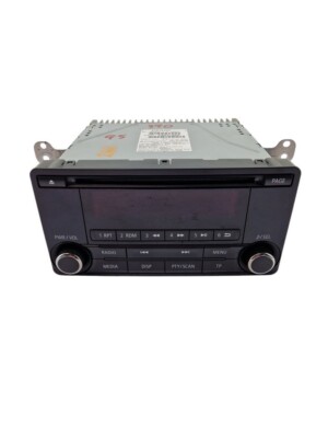 MITSUBISHI OUTLANDER GF Autoradio CD Radio Player 8701A495 1MER3R45