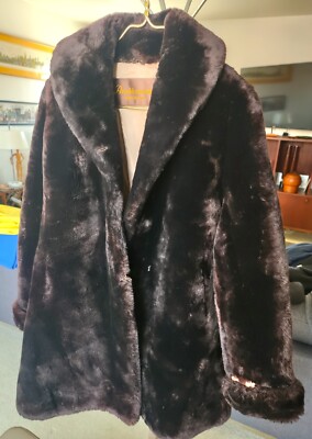 VINTAGE FAUX FUR COAT 1950s -ARNOLD CONSTABLE FIFTH AVENUE NY EXCELLEN CONDITION