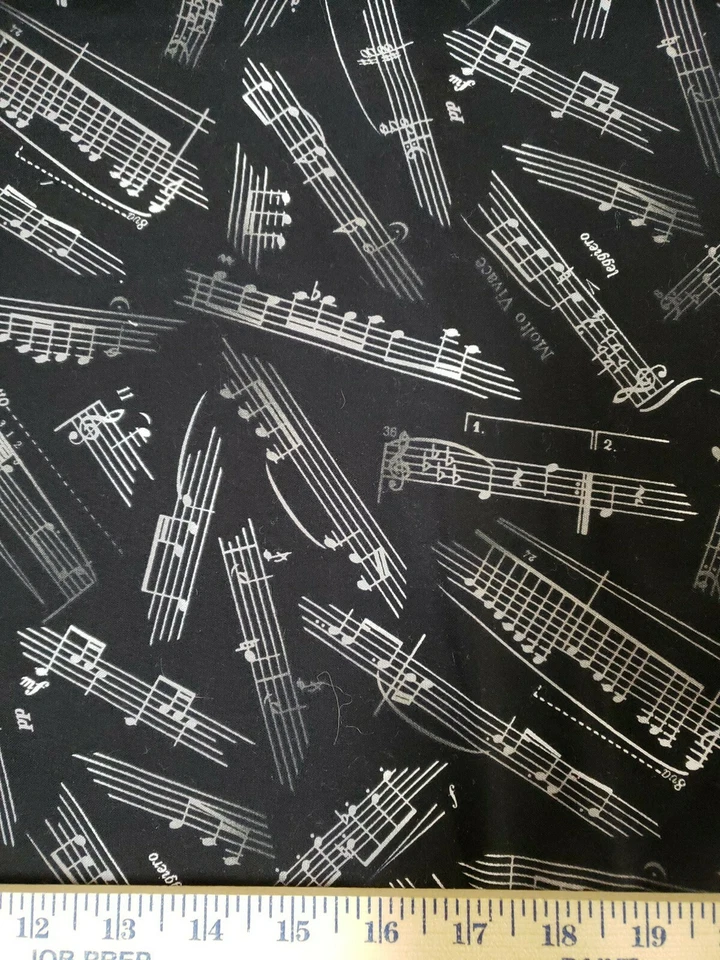 1yd 22"x 42" 100% algodón, Elizabeth's Studio, notas musicales blancas en negro  Foto 2 de 2
