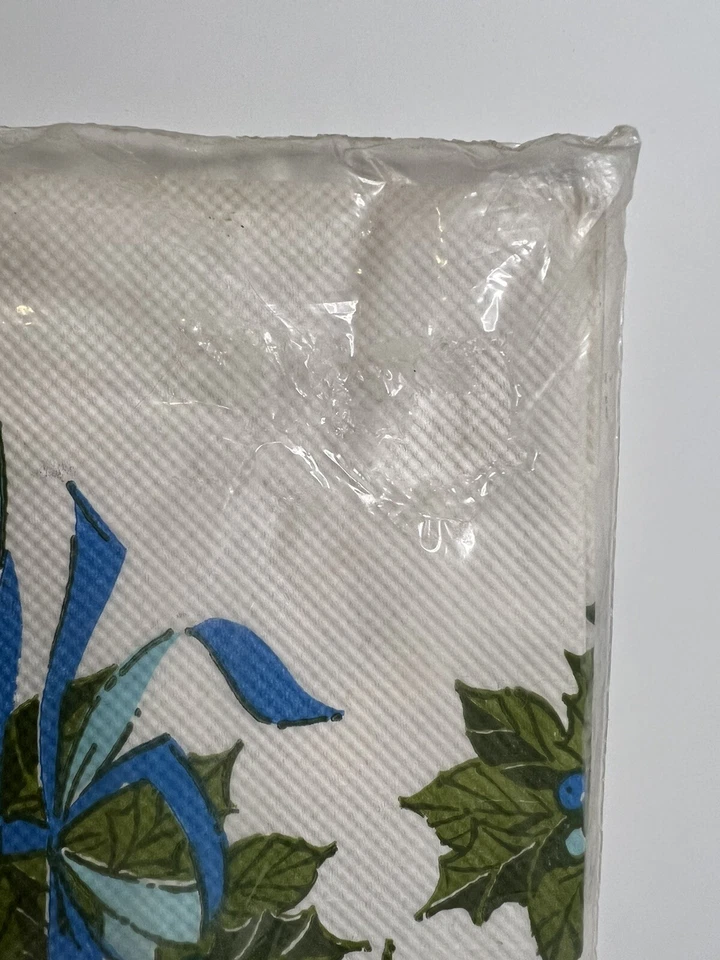 Cubierta de mesa vintage Pakay por Gibson BRIDGE de los años 50 sellada ~ corona de Navidad azul Foto 3 de 4