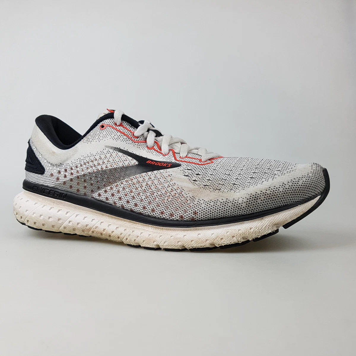Brooks glycerin sales 3 white