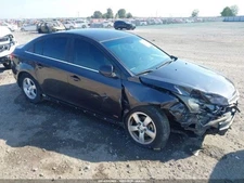 (LOCAL PICKUP ONLY) Driver Fender VIN P 4th Digit Limited Opt Bvg Fits 11-16 CRU