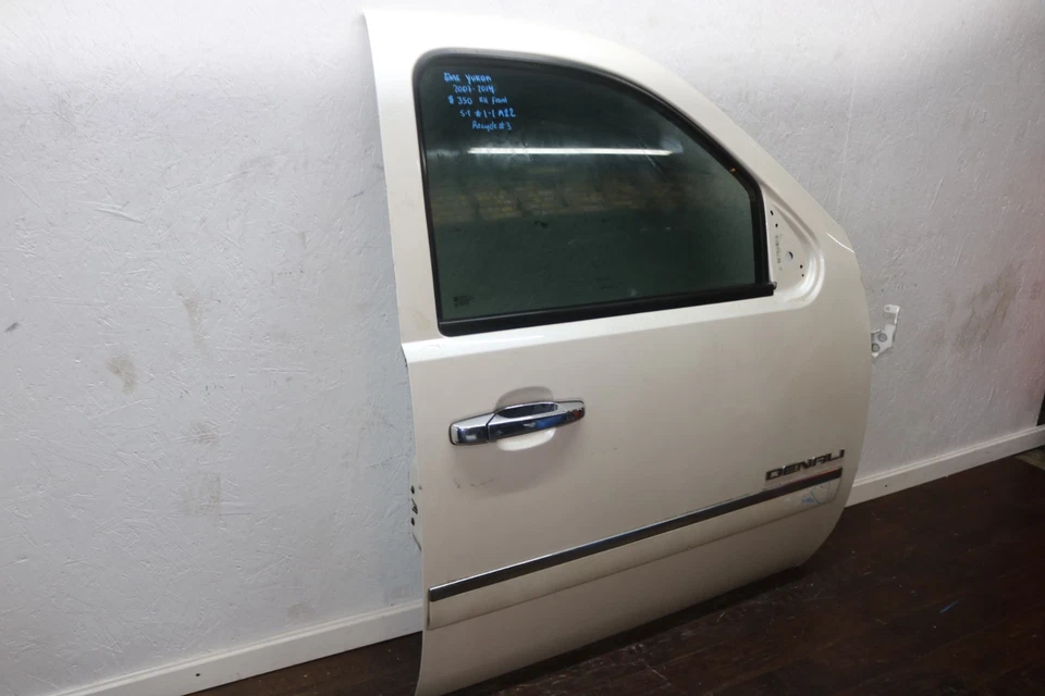 2007 2014 GMC YUKON RIGHT SIDE FRONT DOOR OEM Foto 2 de 4