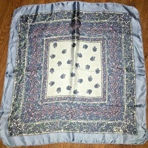 Liberty of London Scarf  Vtg 70s All Silk Satin Paisley Pink Blue 17 in. sq. Exc