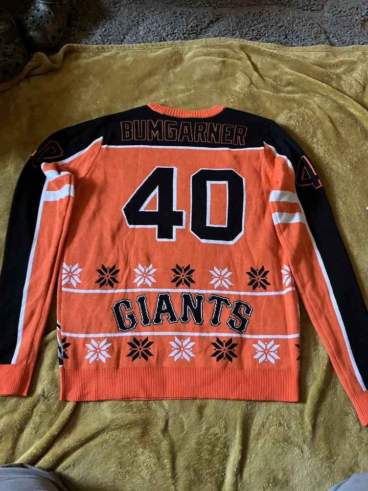 Suéter Feo Madison Bumgarner Gigantes de San Francisco Talla L Foto 4 de 4