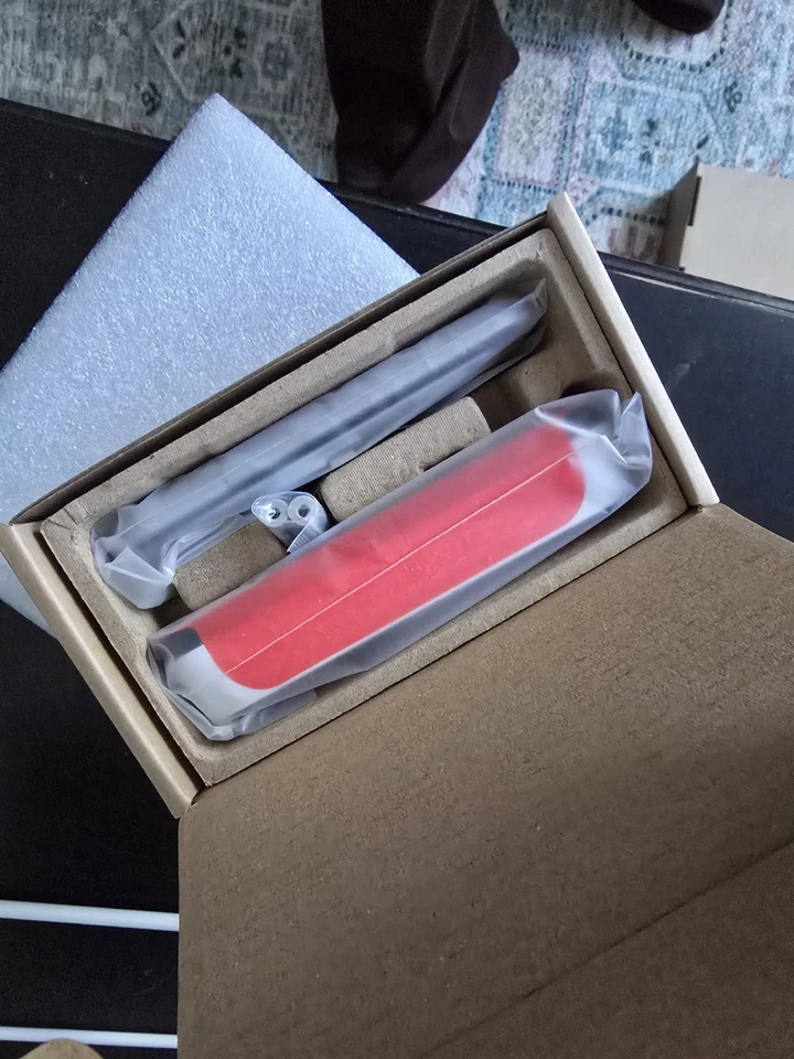 New Vivint Doorbell Camera Pro VS-DBC350-WHT (Gen 2) - Image 2 of 2