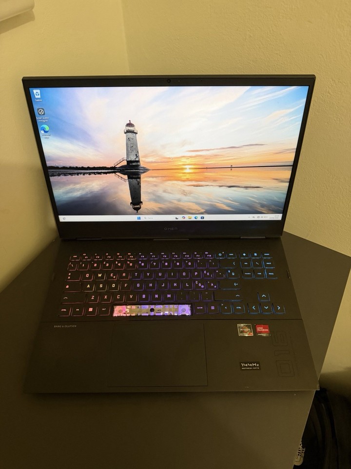 HP OMEN  16 (16GB, AMD Ryzen 7, 5800H 512GB SSD) PC Portatile Gaming