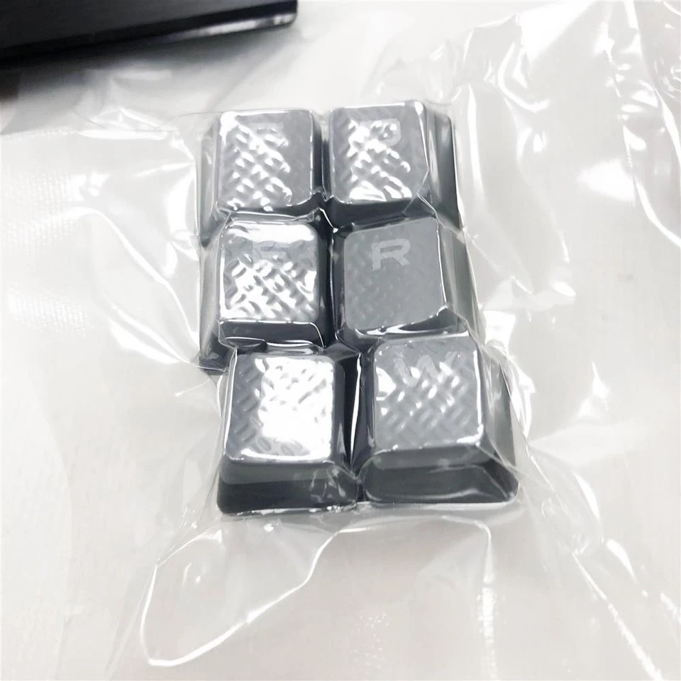 Corsair K70 RGB MK.2 Rapidfire Mechanische Gaming Tastatur (Cherry M - Bild 4 von 4