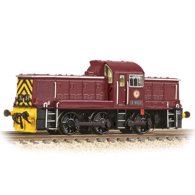 Graham Farish 372-955 Klasse 14 D9523 BR weinrot Wespenstreifen Spur N