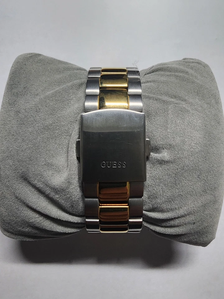 Guess GW0265G8 Stainless Steel watch - Image 2 of 4