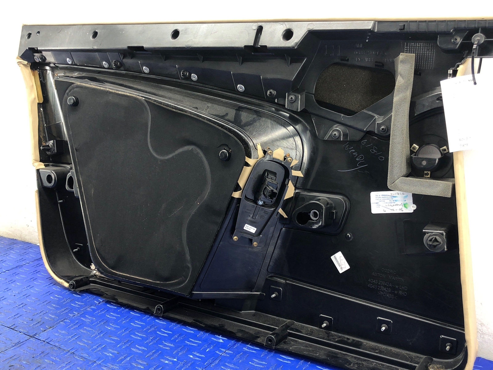 2006-2018 ASTON MARTIN VANTAGE V8 FRONT RIGHT INTERIOR DOOR TRIM PANEL BEIGE