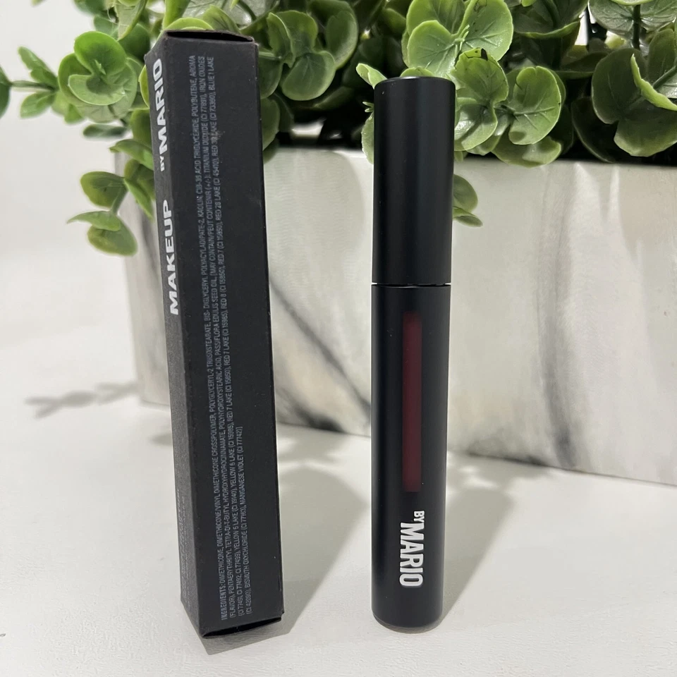 Crema labial acogedora de gamuza Makeup By Mario Ultra - VAMPISH - 32 ml/0,10 fl oz Foto 3 de 3