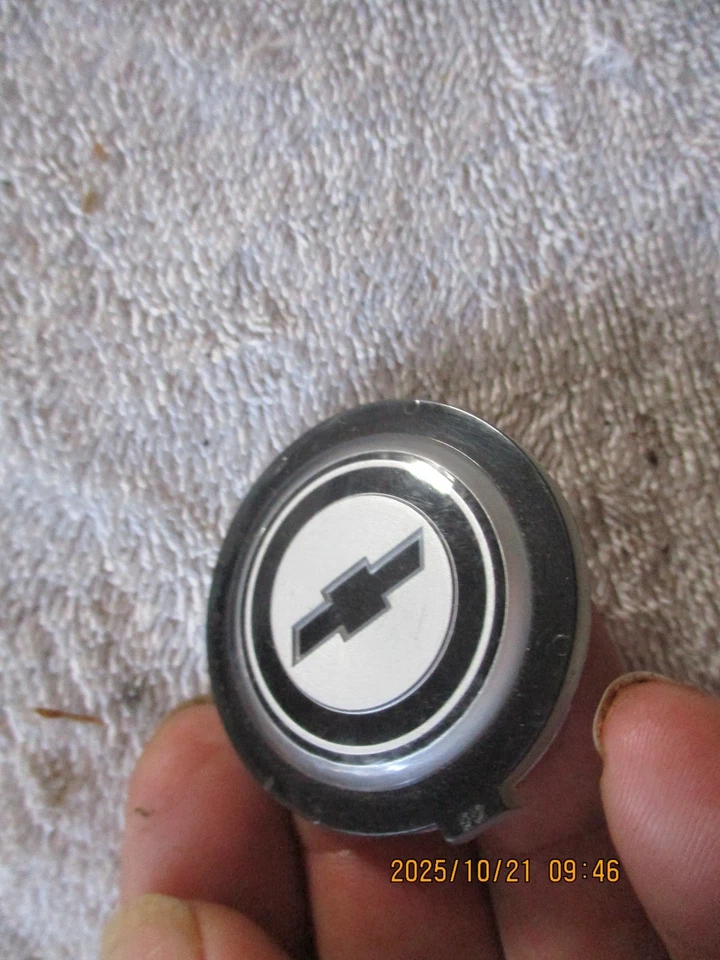 CHEVROLET CAMARO 1972-1981, EMBLEMA VOLANTE PLÁSTICO NOVA-3992304 Foto 4 de 4