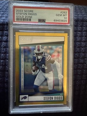 2022 Score - Stefon Diggs #262 Gold Zone /50